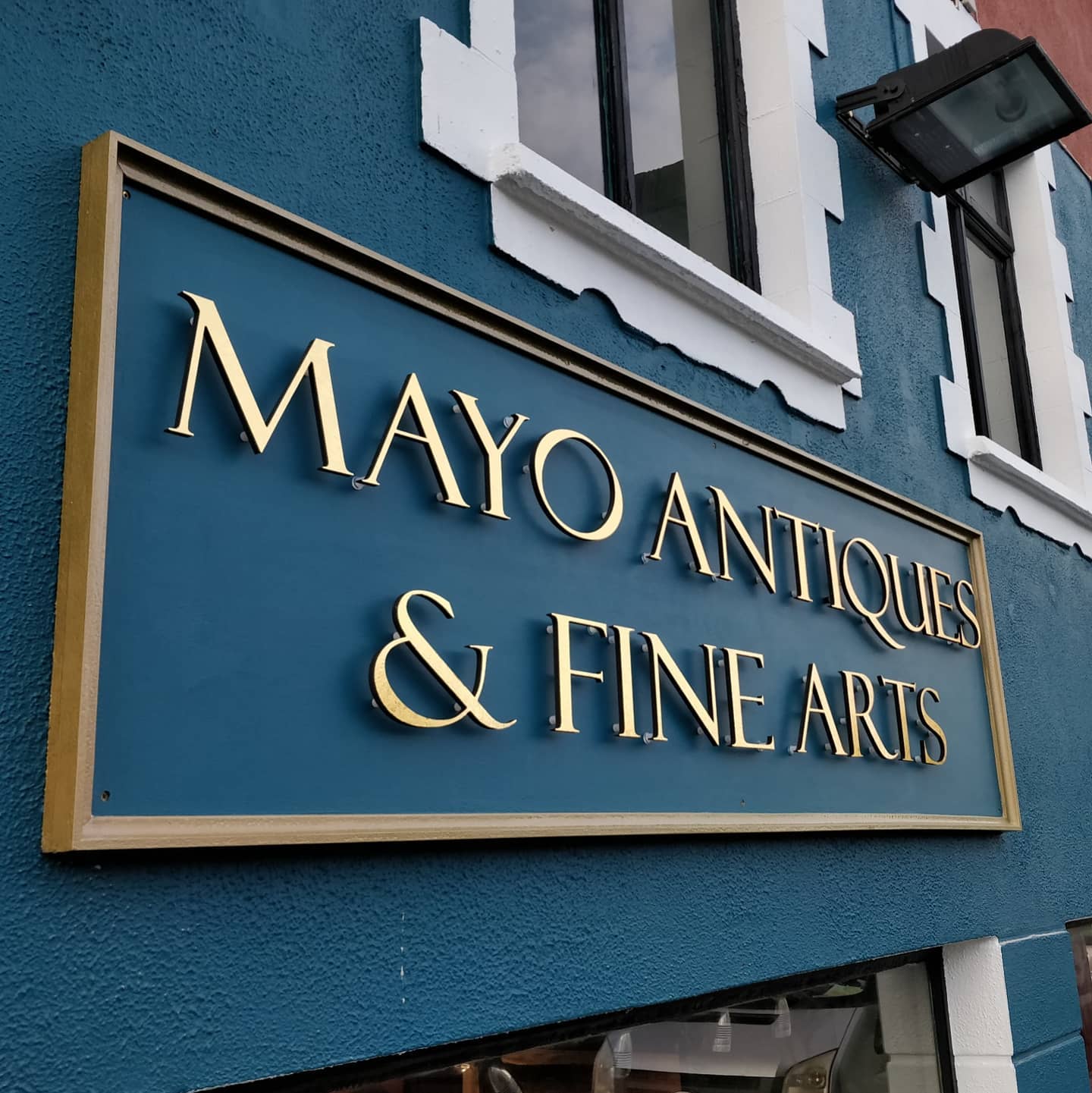 Flat Cut Letter Signs
