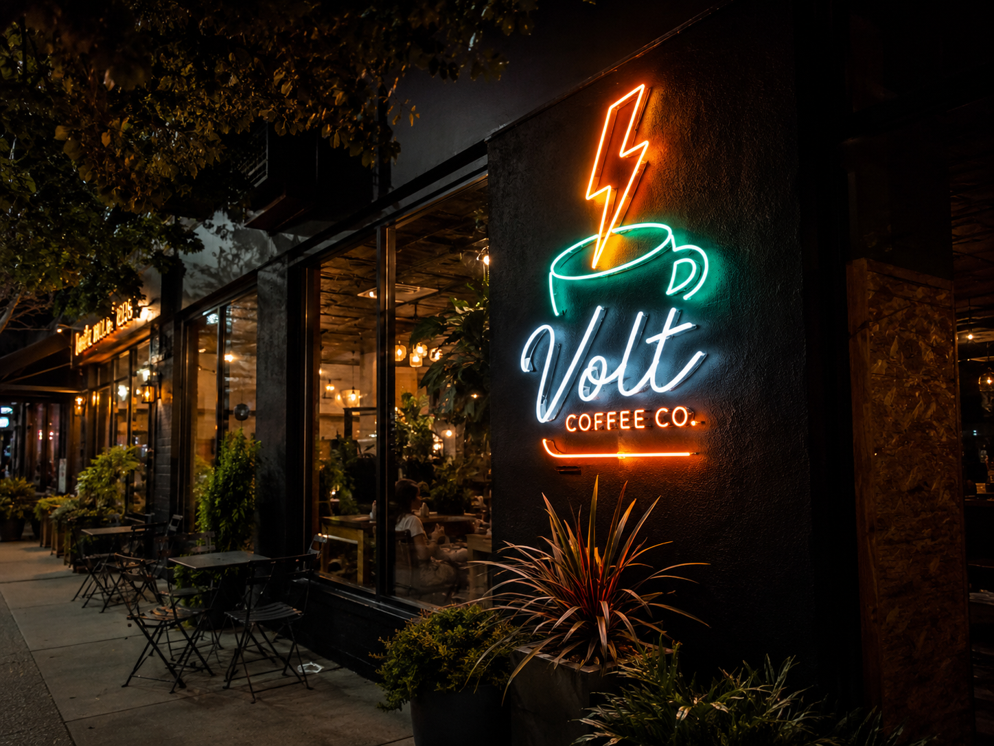 Outdoor Neon Signs